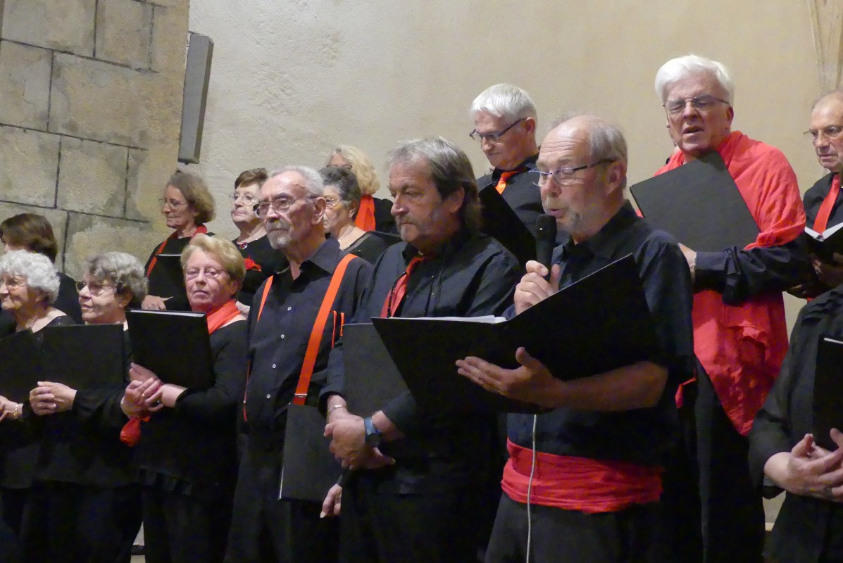 2022-05-21-concert-verneuil-Brigueuil(104).jpg